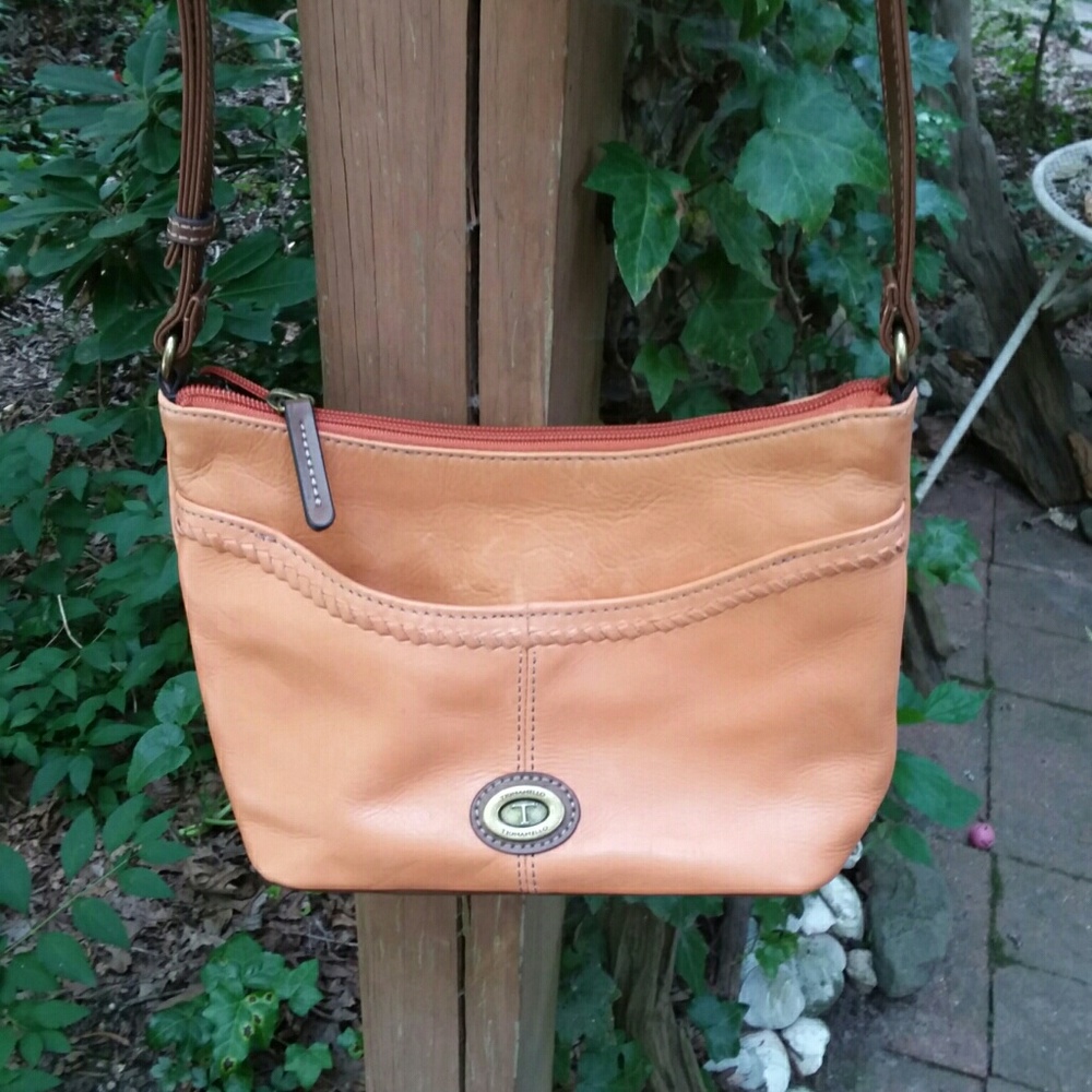 TIGNANELLO Leather Crossbody Bag